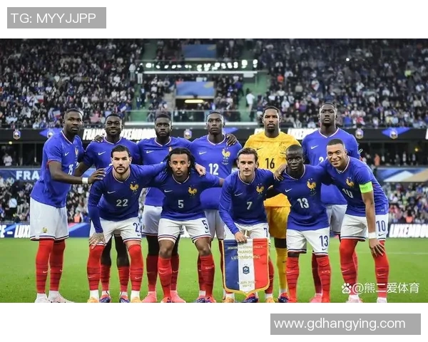 足球法国队的辉煌历史与未来展望：从传奇球员到战术革新